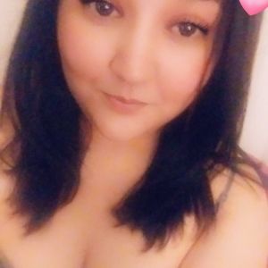 Meet your Posher, Esmeralda